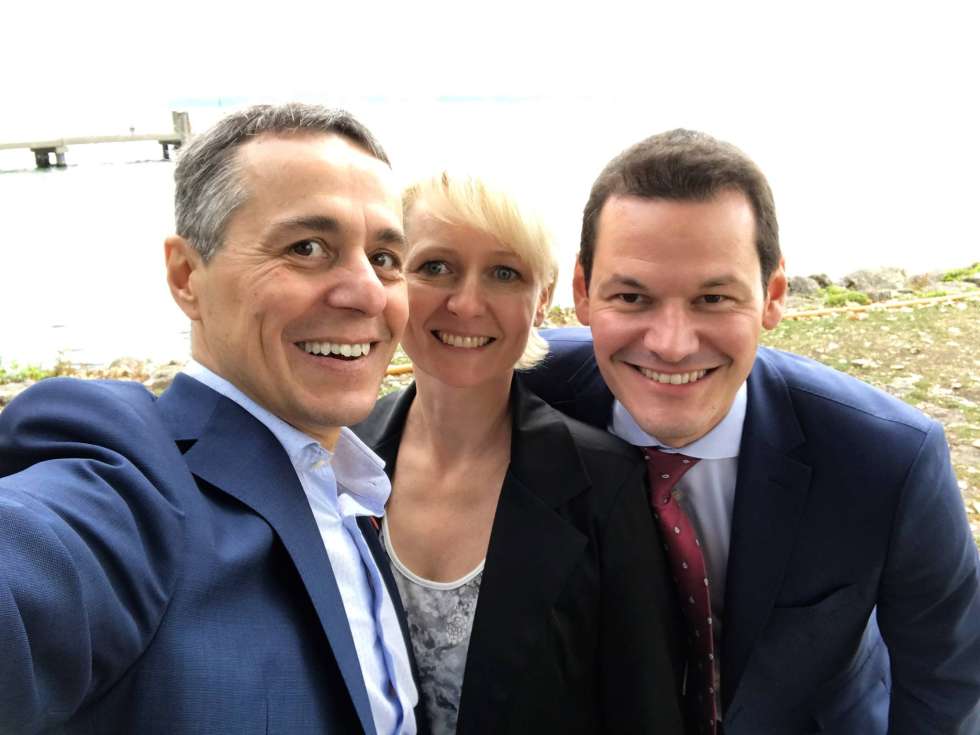 2017-9-8-20-35-43-919-Schweiz-SocialMedia2 2017-9-8-20-35-43-919-Schweiz-SocialMedia2